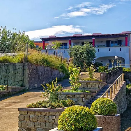 La Bella Forianella Ίσκια